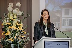 Susanne Metzger beim Vortrag