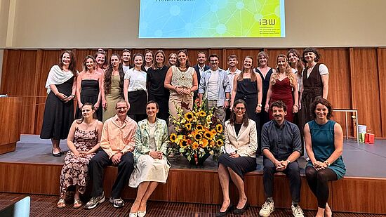 Gruppenfoto aller Absolvent*innen