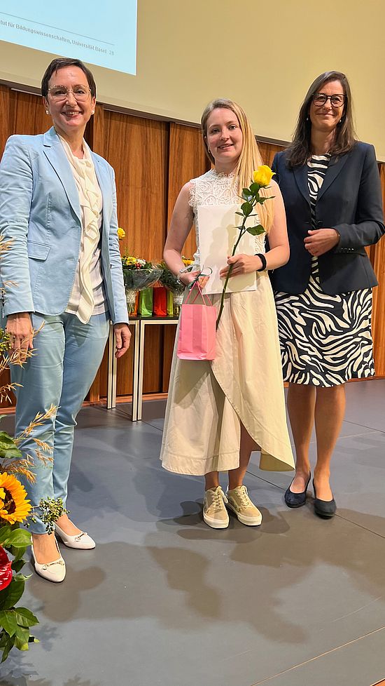 Ehrung einzelner Diplomand*innen - Diplomand*in mit Direktorium