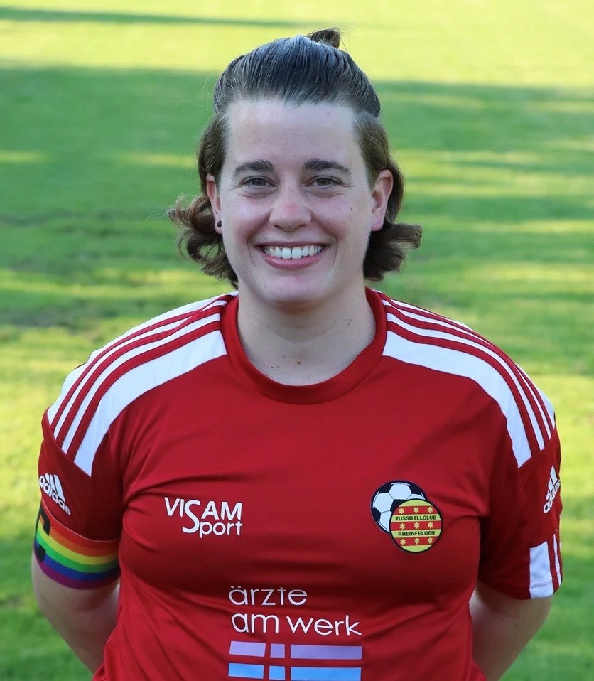 Foto von Stephanie Capomolla im Trikot